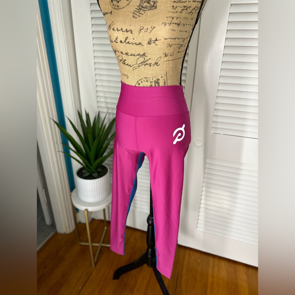 HTF Peleton Size Large Pink/Blue Leggings